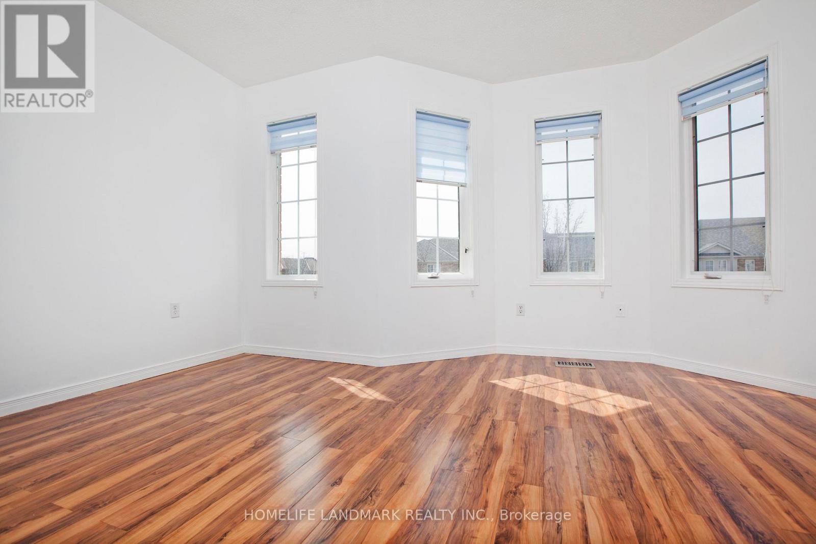 47 Waterton Crescent Property Photo 11