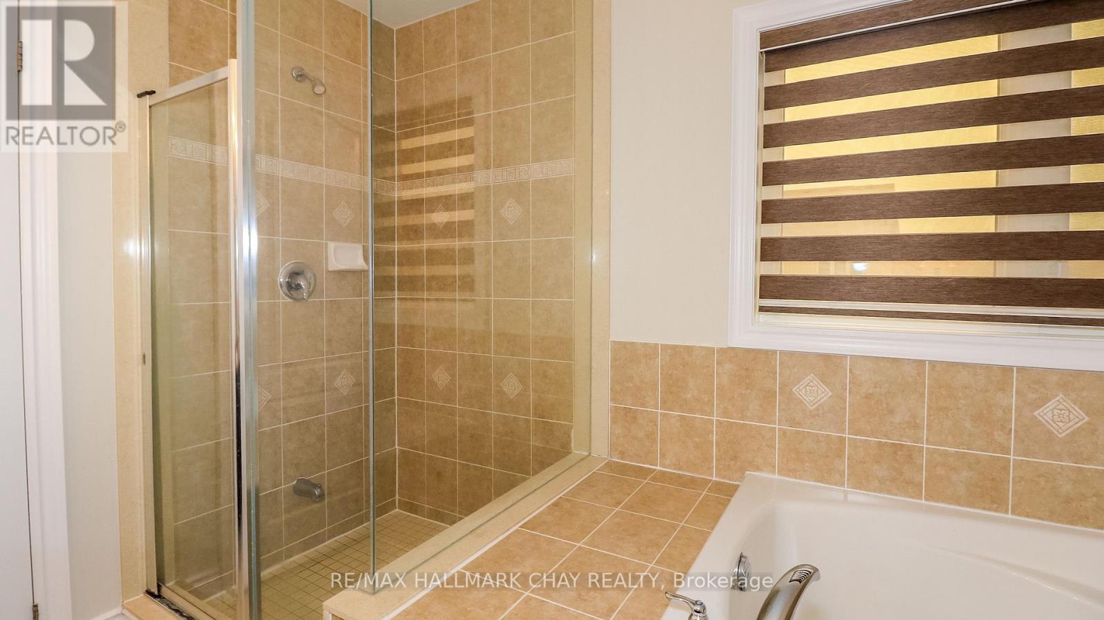 142 Gold Park Gate Property Photo 28
