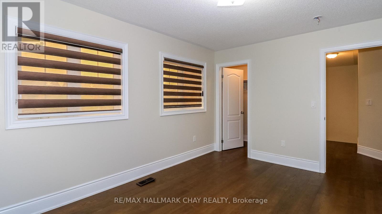142 Gold Park Gate Property Photo 29