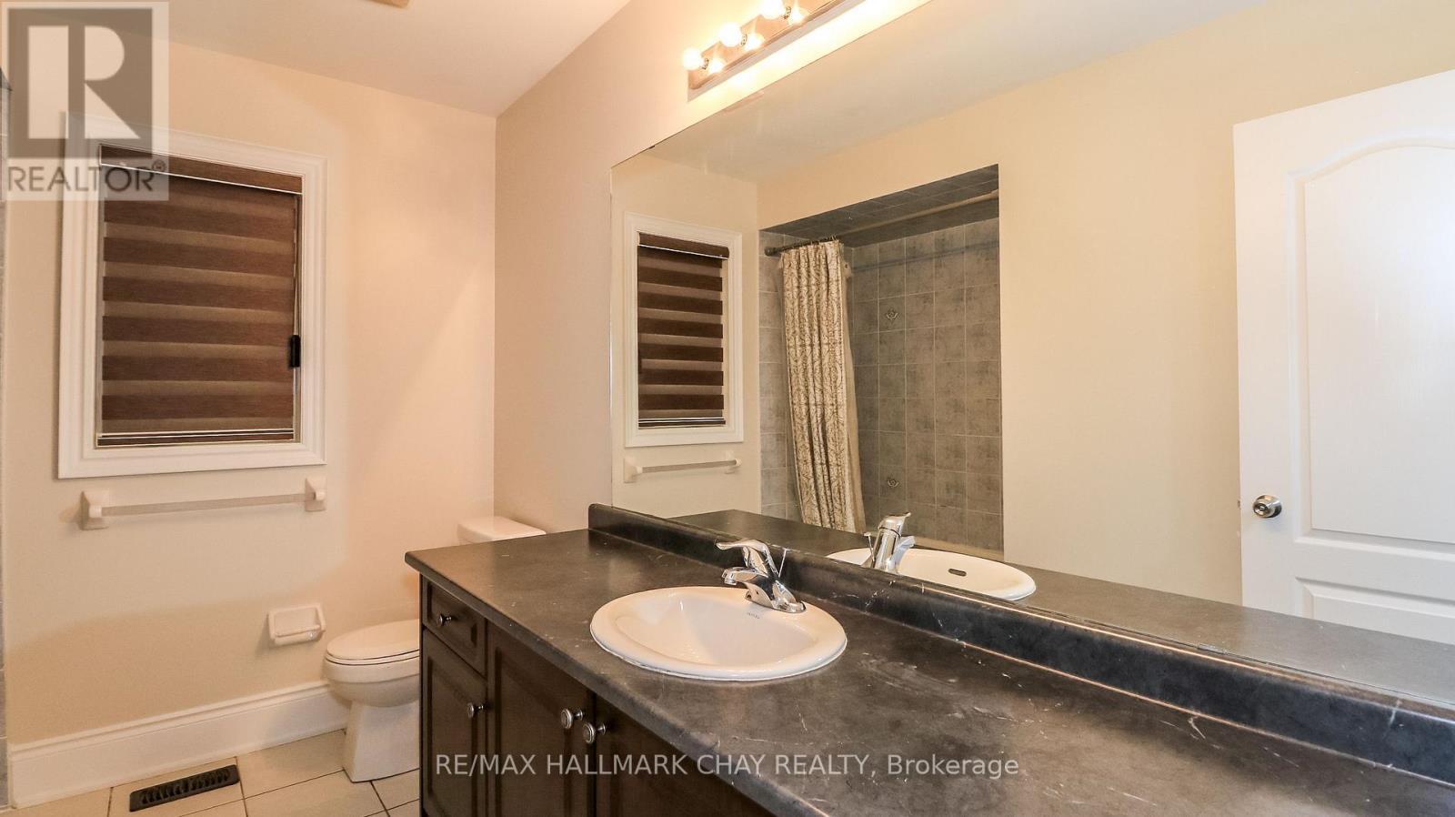 142 Gold Park Gate Property Photo 35