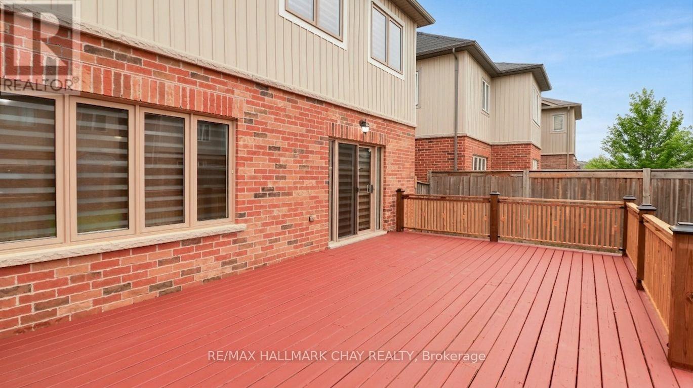 142 Gold Park Gate Property Photo 43