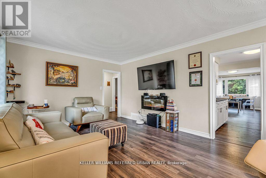 86 Morgan Avenue Property Photo 7