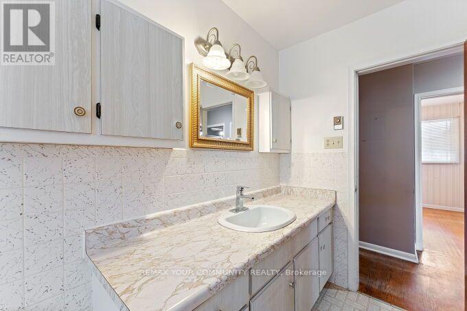 225 16th Avenue Property Photo 23
