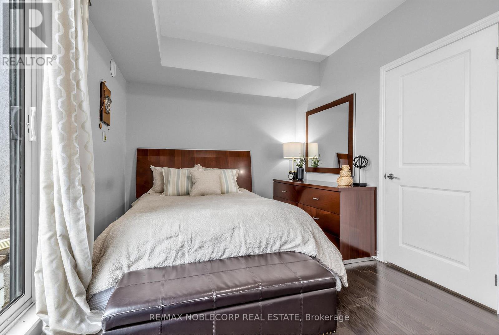610 - 7730 Kipling Avenue Property Photo 12