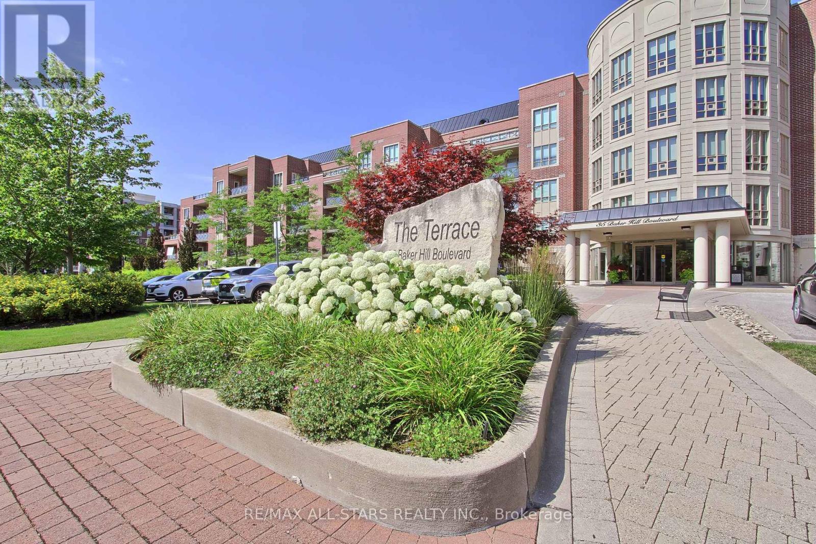 322 - 35 Baker Hill Boulevard Property Photo 1