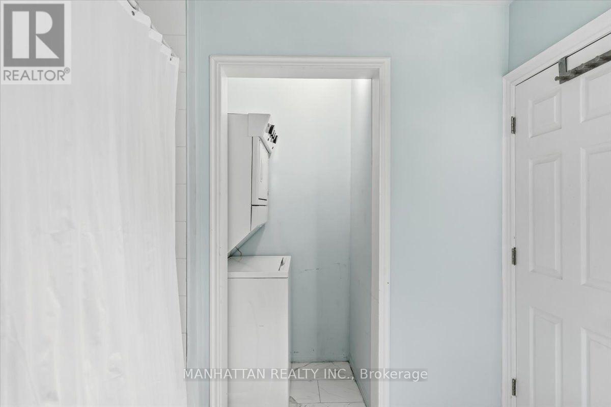 10 Victor Drive Property Photo 15