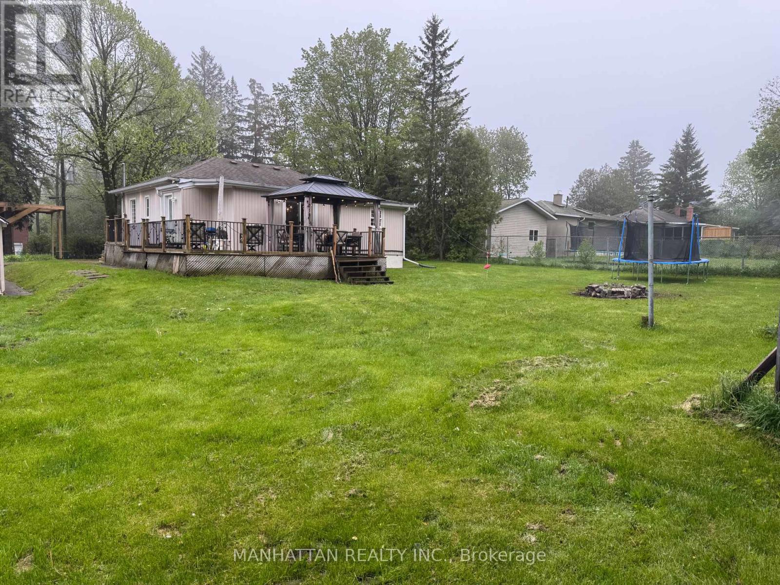 10 Victor Drive Property Photo 24