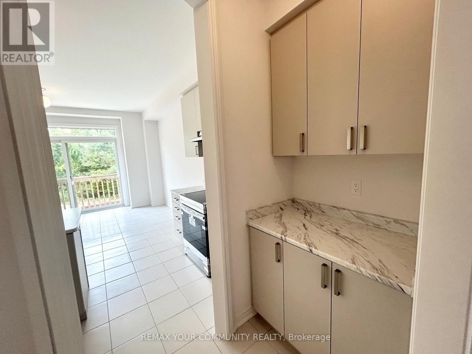 24 Baycroft Boulevard Property Photo 17
