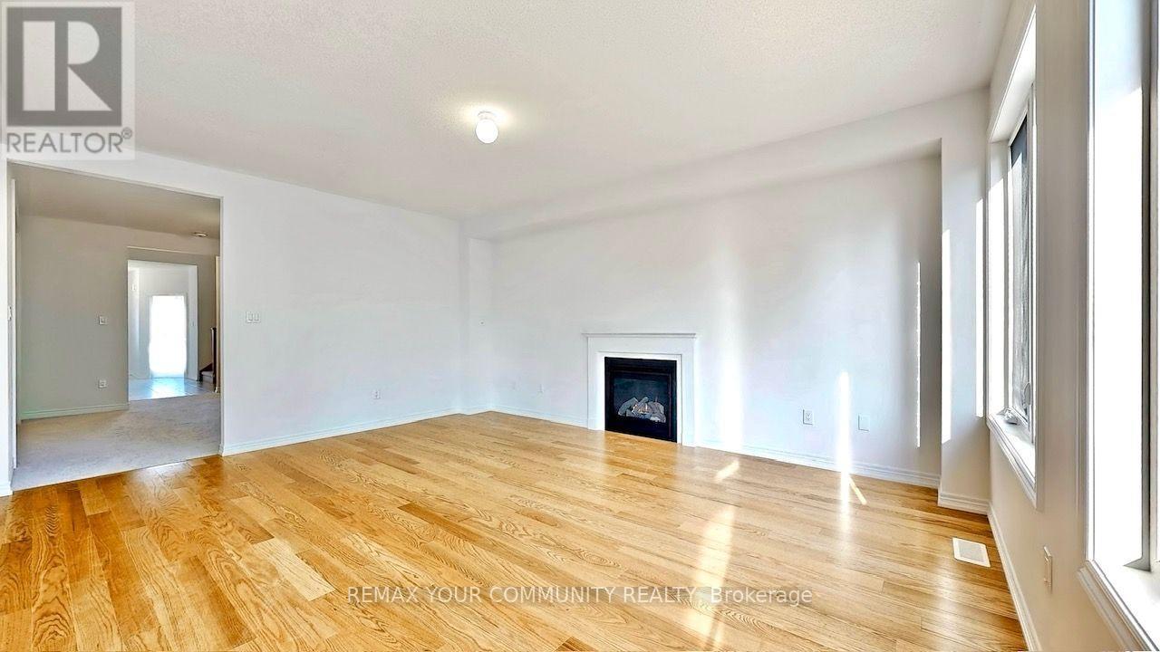 24 Baycroft Boulevard Property Photo 21