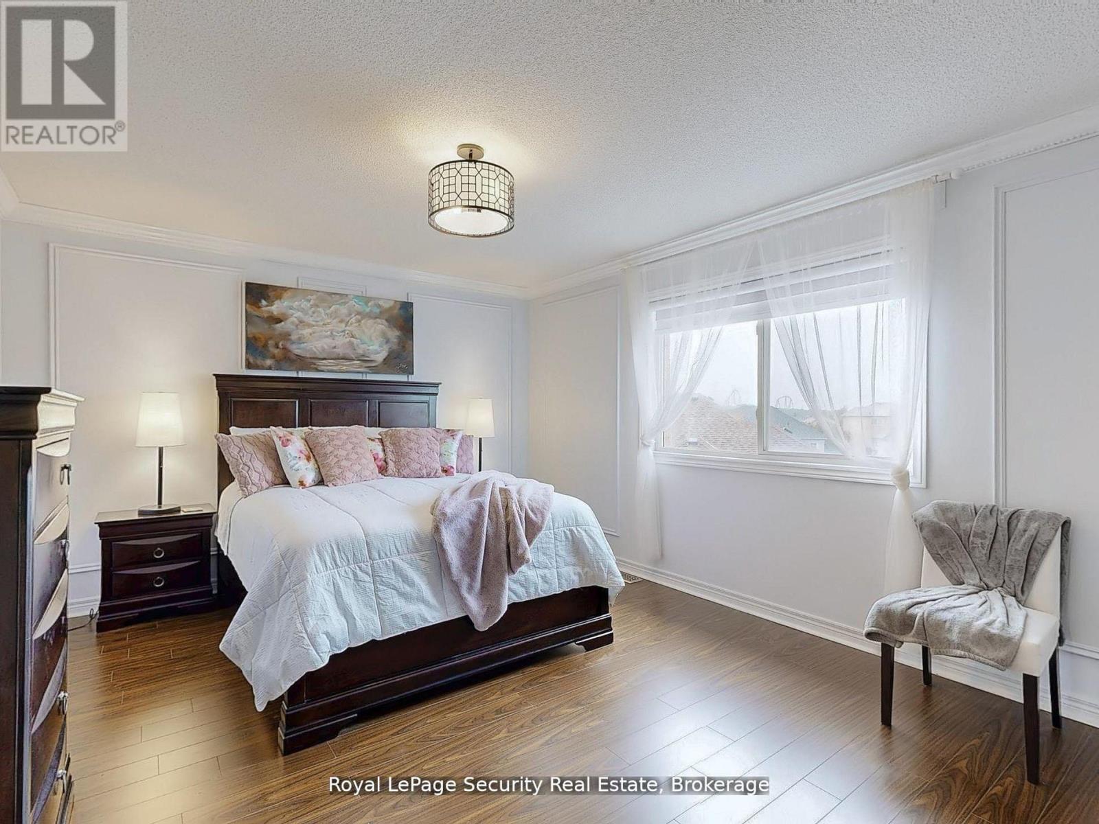 128 Daiseyfield Crescent Property Photo 25
