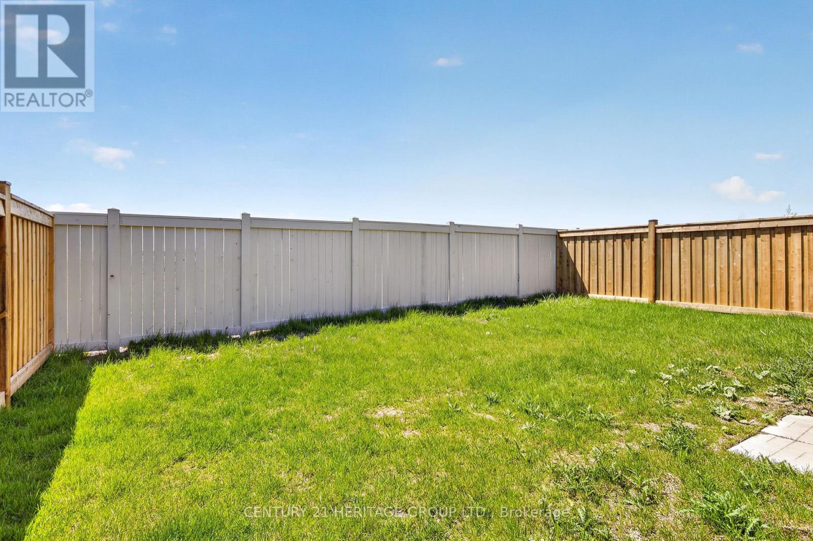 77 Montrose Boulevard Property Photo 31