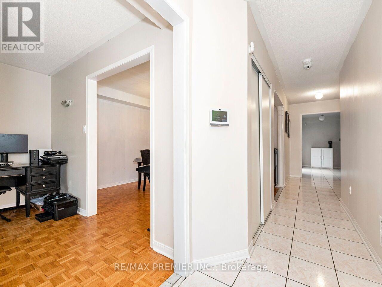 32 Stonebriar Drive Property Photo 5