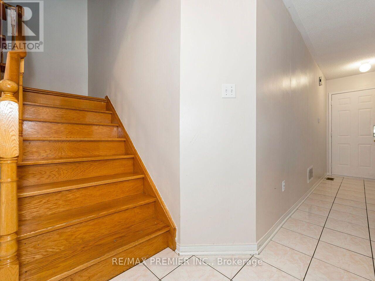 32 Stonebriar Drive Property Photo 18