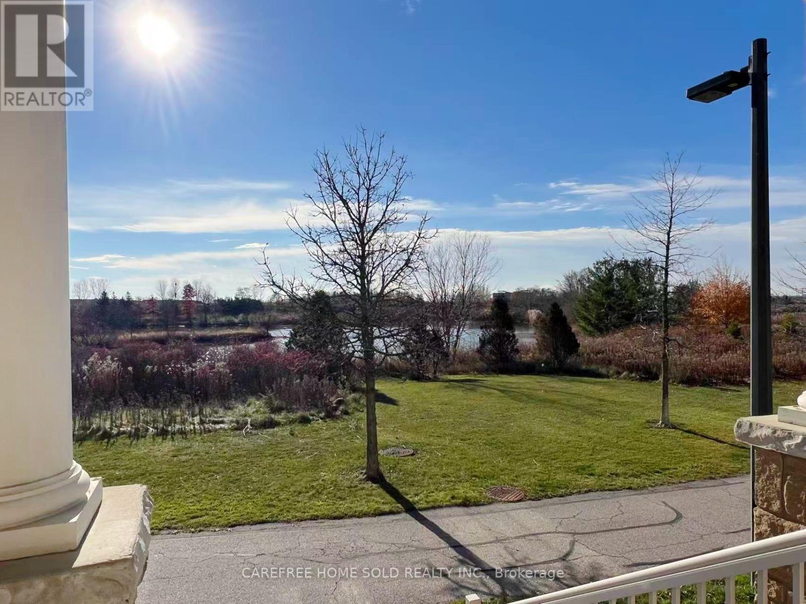 33 Oakmoor Lane Property Photo 4