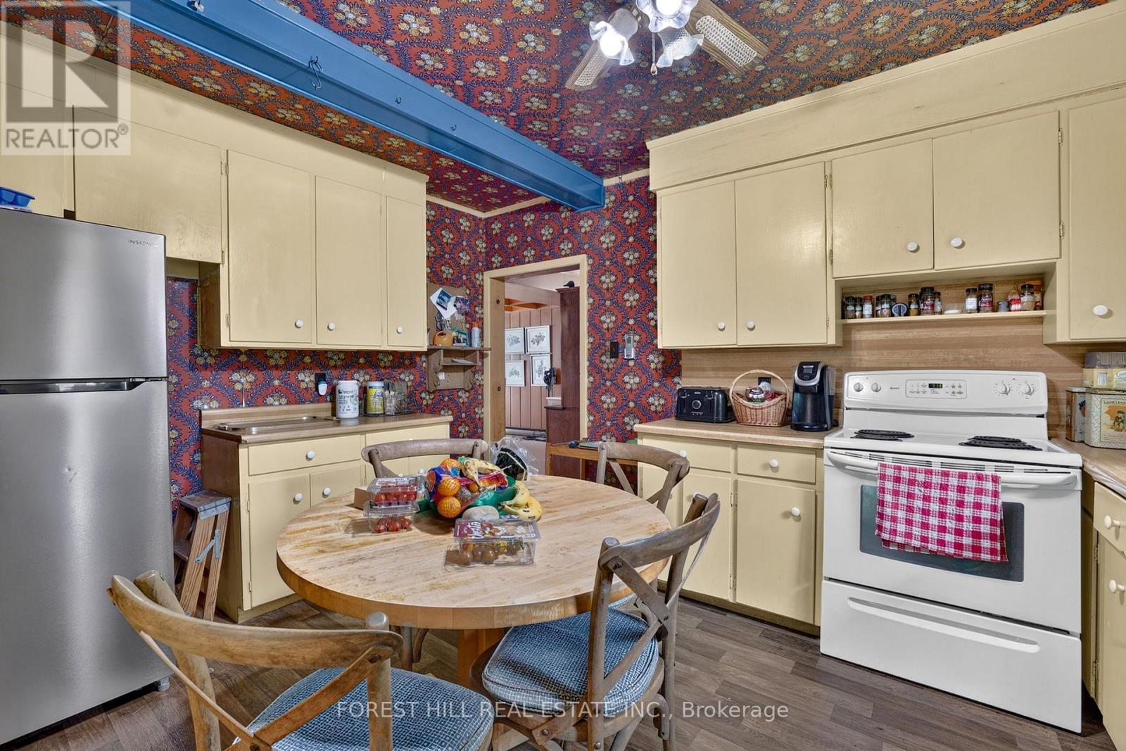 9 Tikvah Circle Property Photo 11