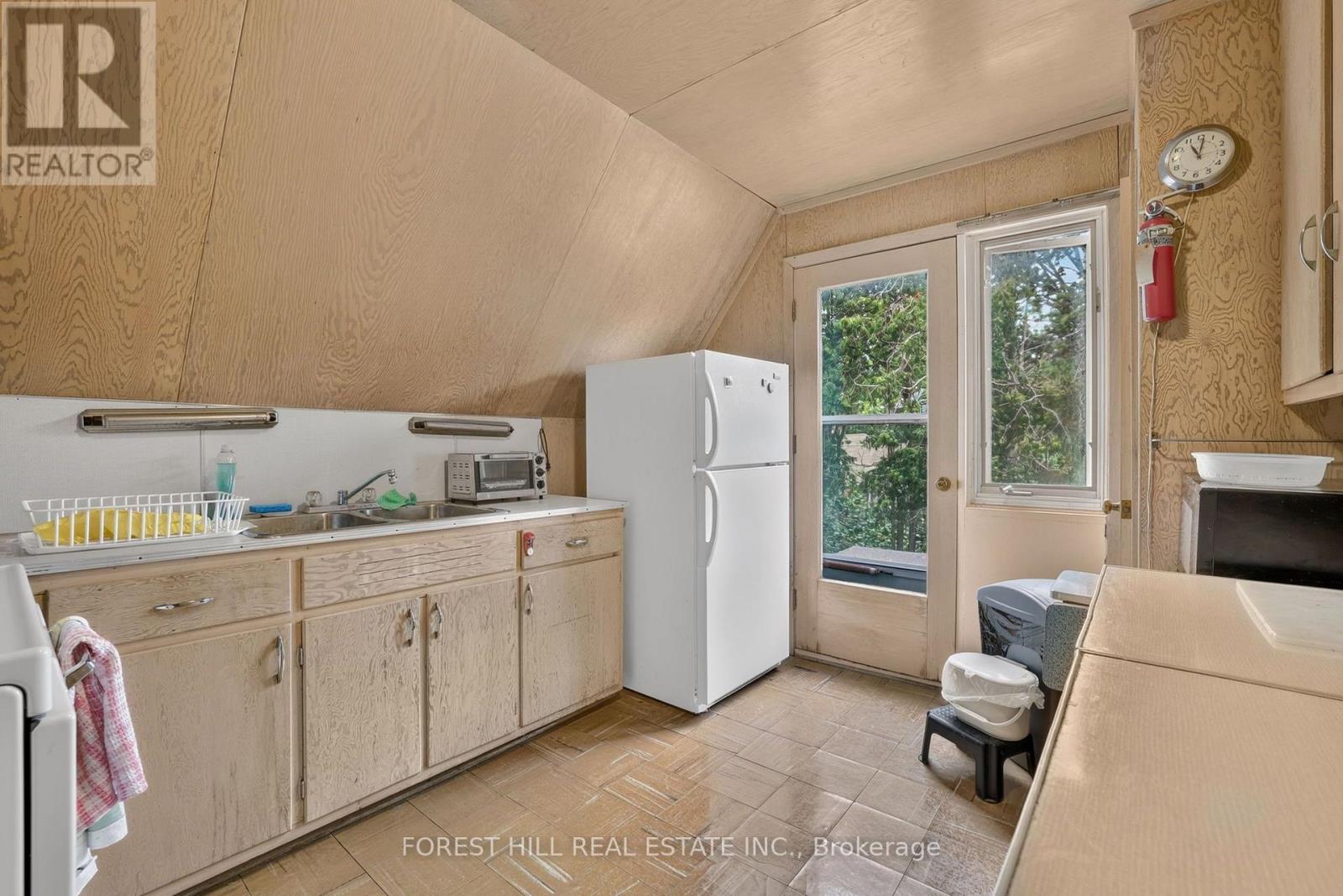 9 Tikvah Circle Property Photo 27