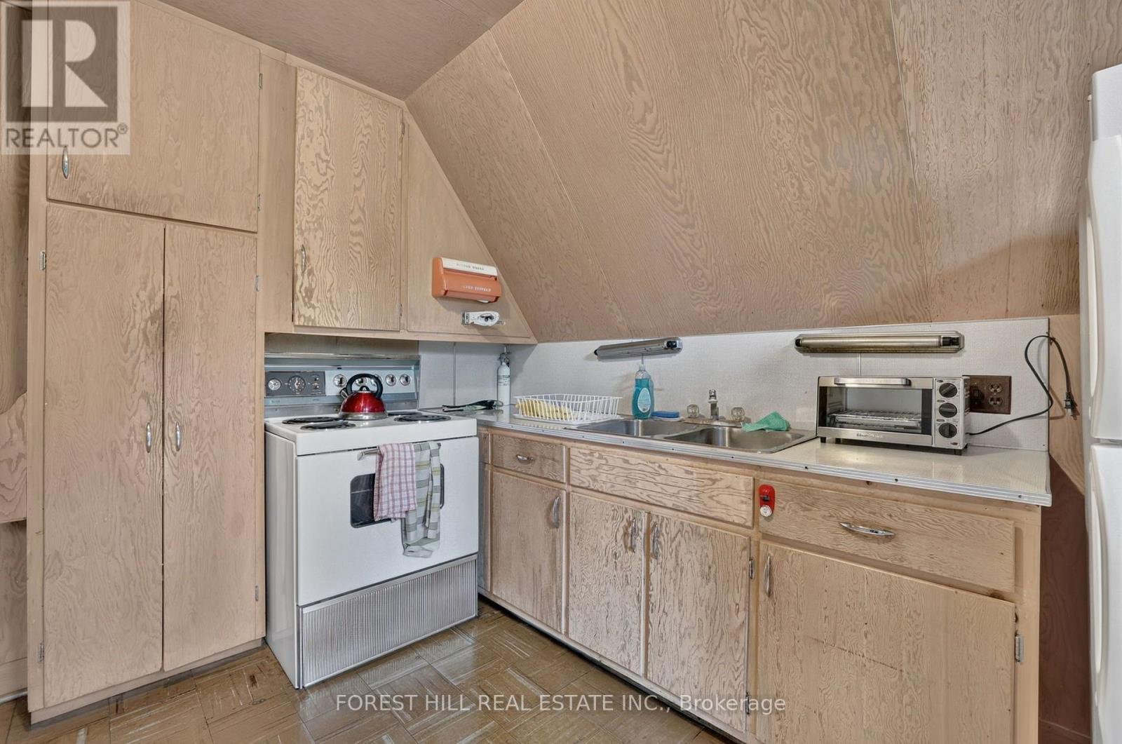 9 Tikvah Circle Property Photo 28