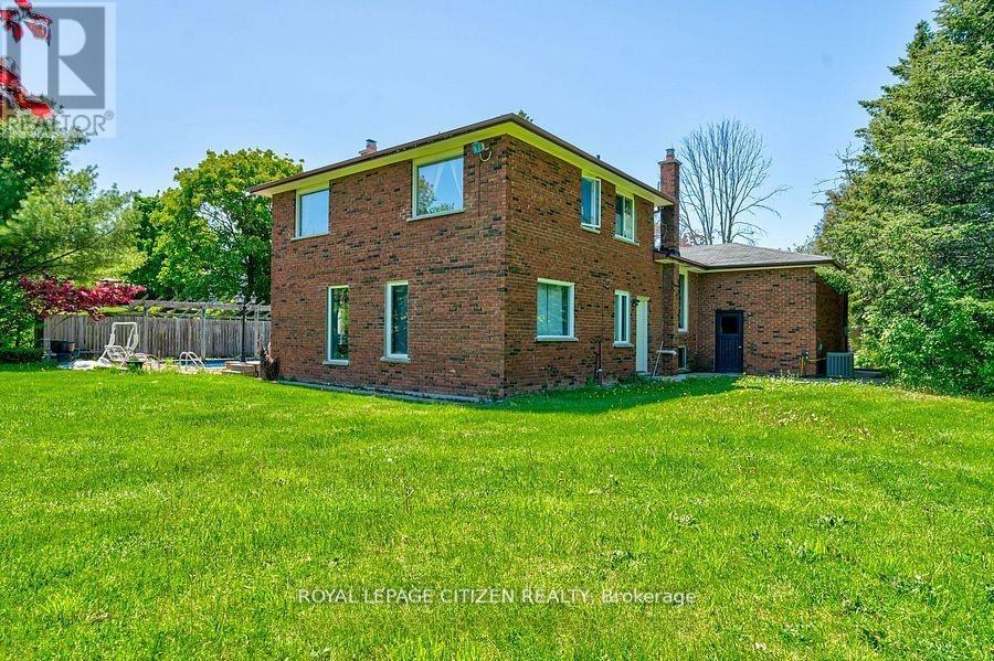 14835 Jane Street Property Photo 4