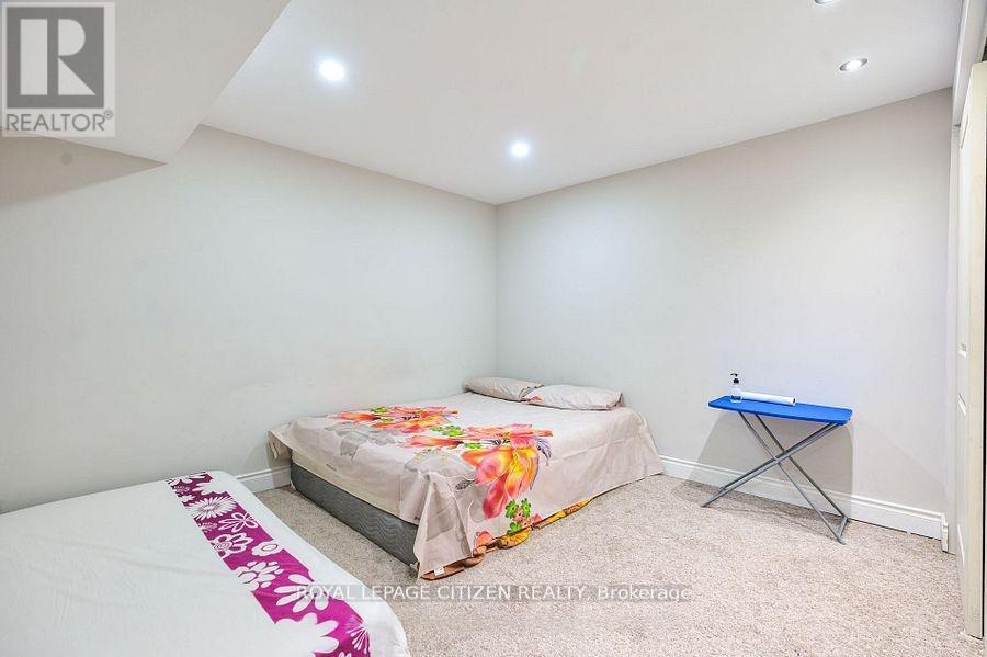 14835 Jane Street Property Photo 16