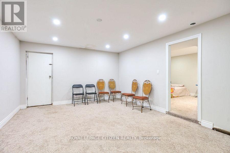 14835 Jane Street Property Photo 19