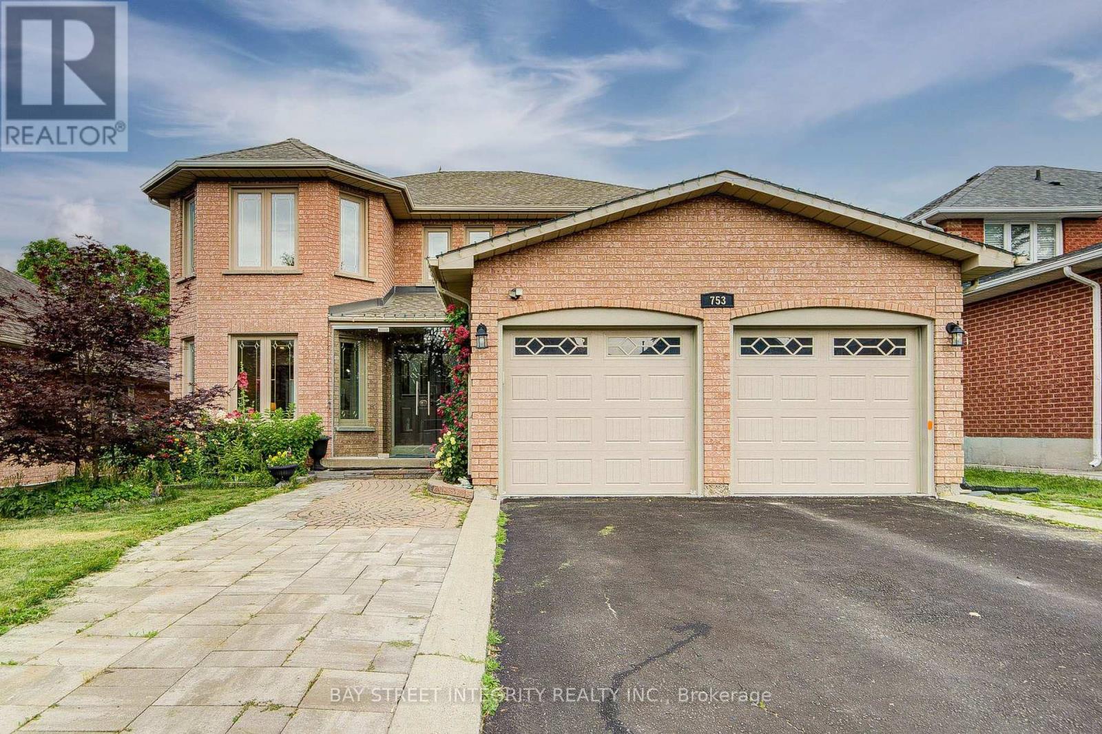 753 COLLEGE MANOR DRIVE Property Photo 1
