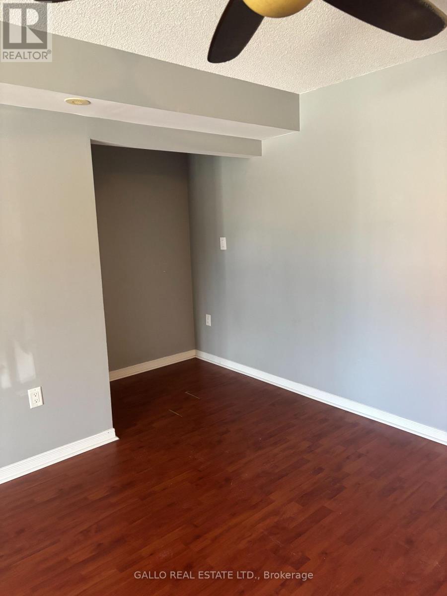 86 - 2245 Bur Oak Avenue Property Photo 5