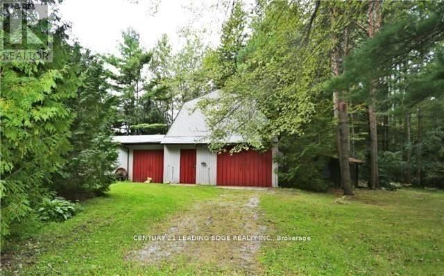 4035 Aurora Road Property Photo 5