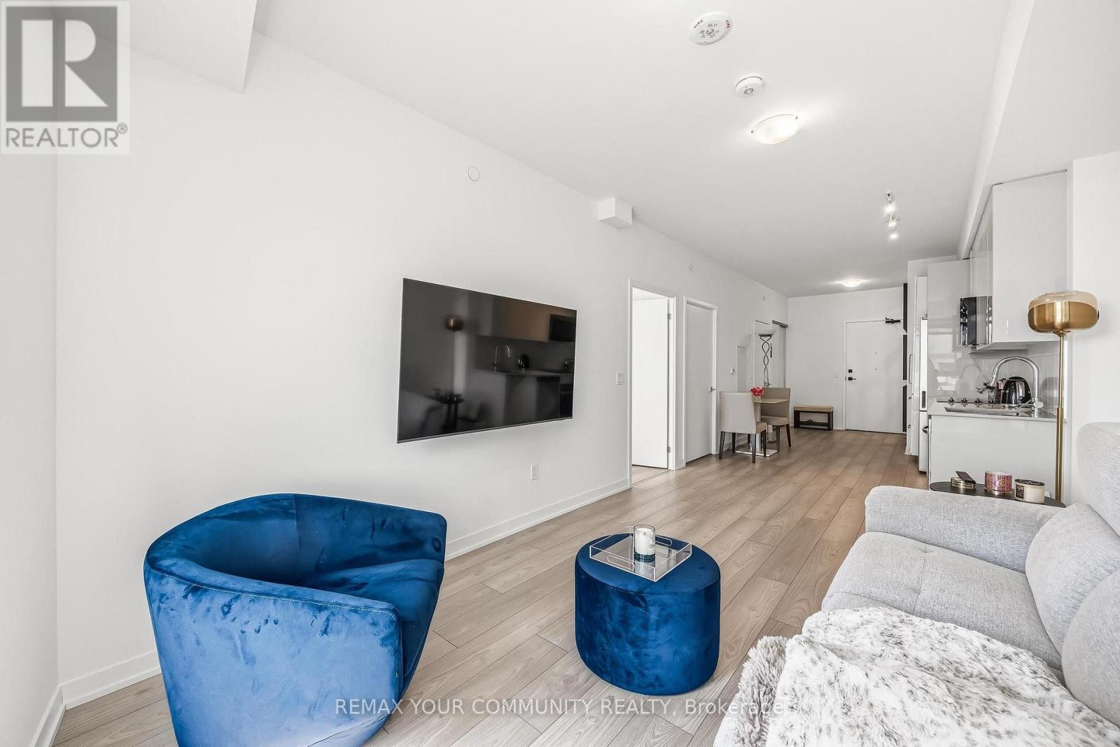 2302 - 474 Caldari Road Property Photo 25