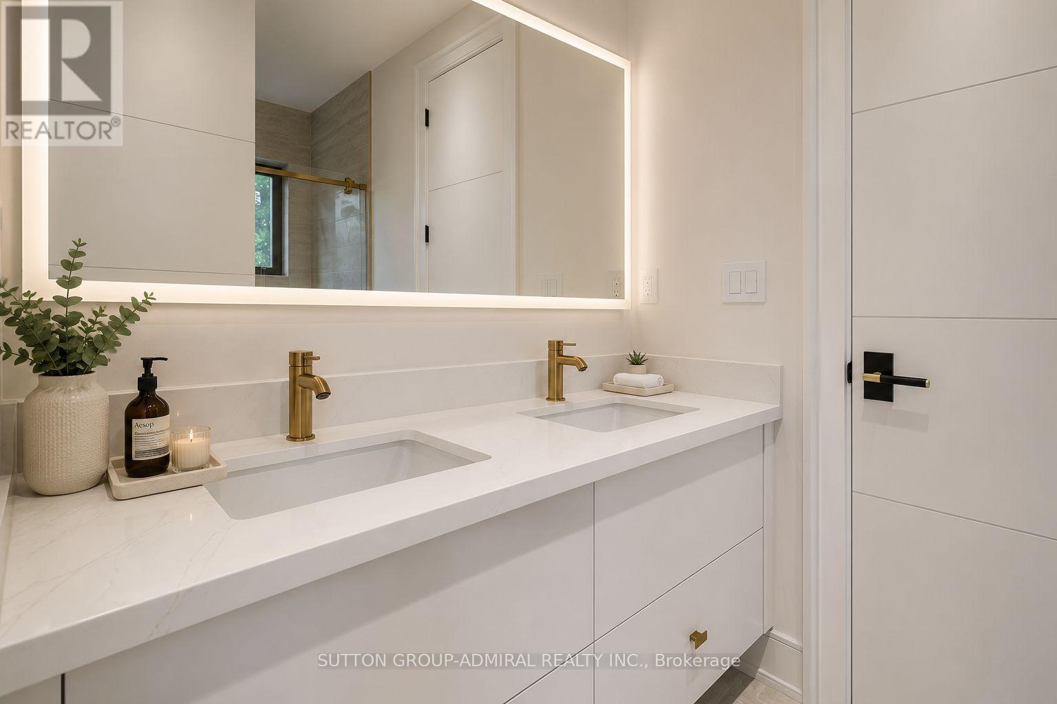 98 Babcombe Drive Property Photo 22