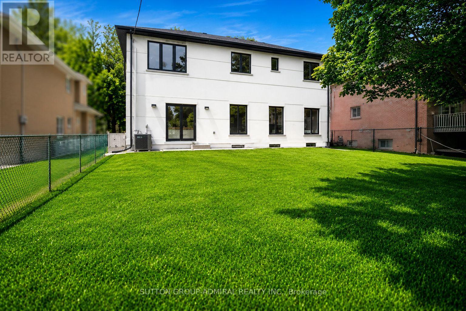 98 Babcombe Drive Property Photo 45