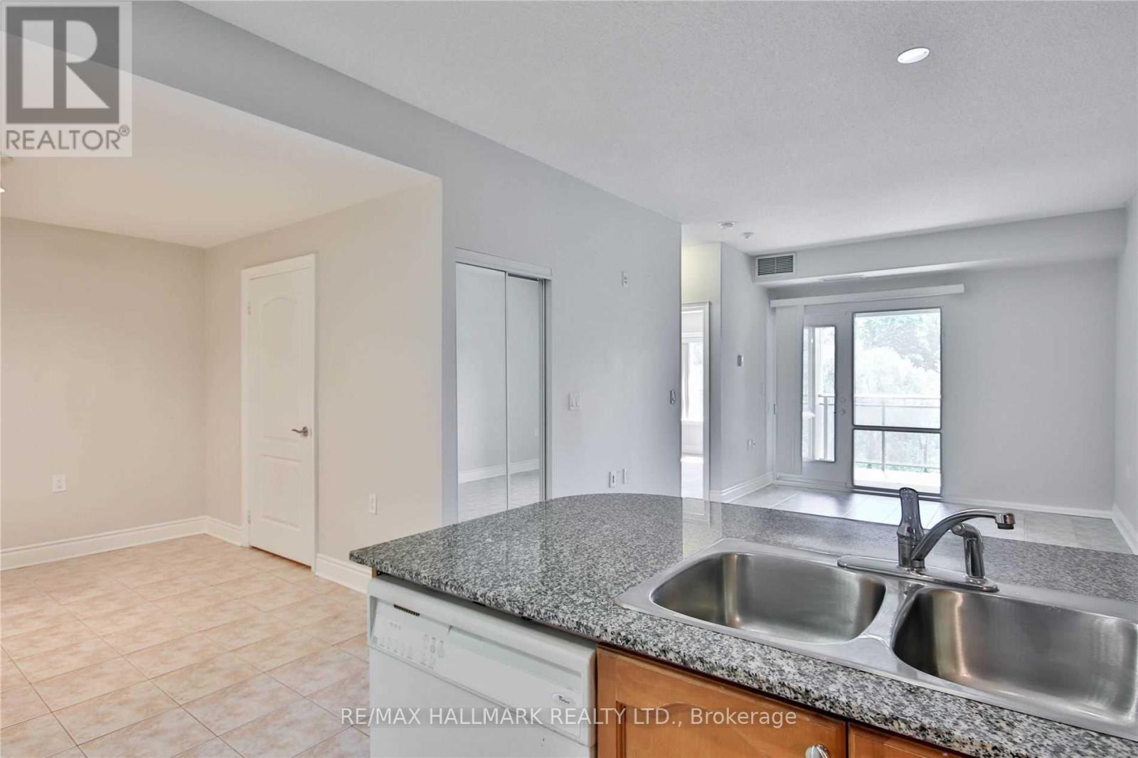 411 - 8201 Islington Avenue Property Photo 10