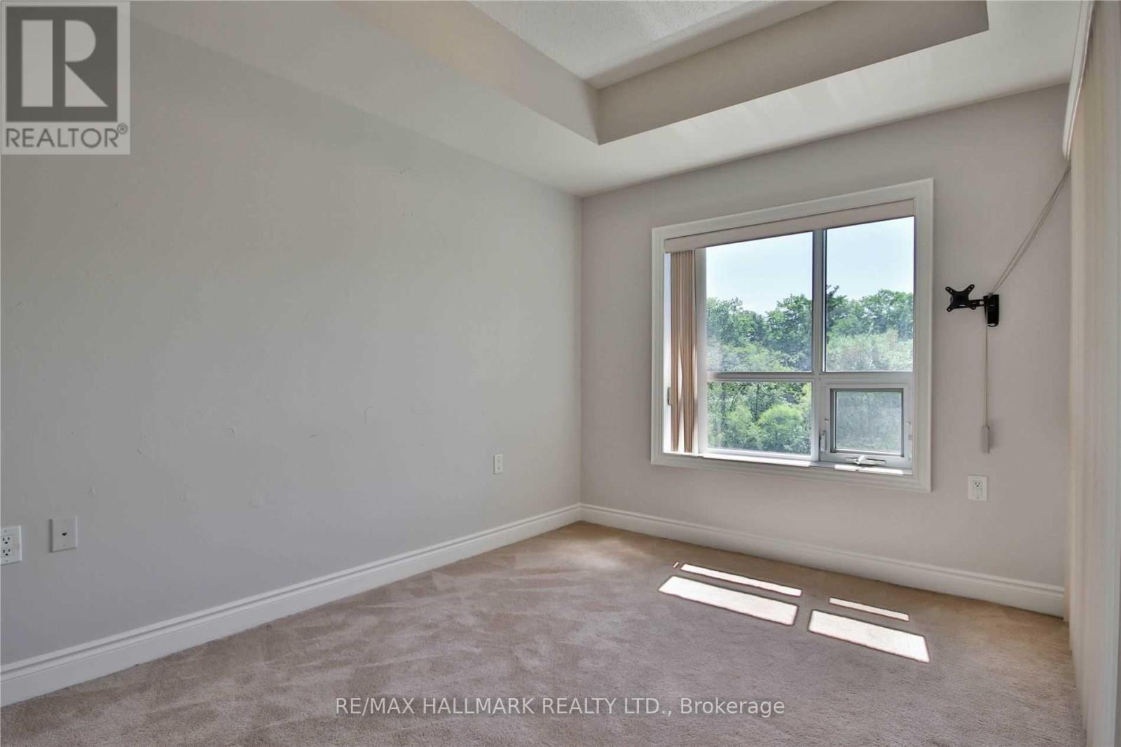 411 - 8201 Islington Avenue Property Photo 16
