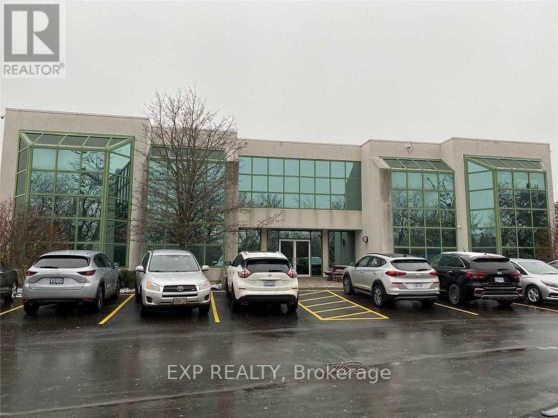 208 - 275 RENFREW DRIVE