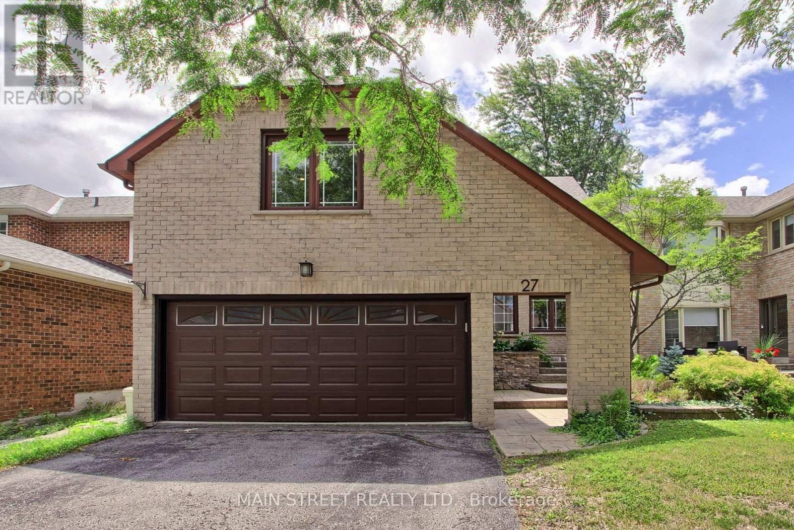 27 Murdock Avenue Property Photo 2