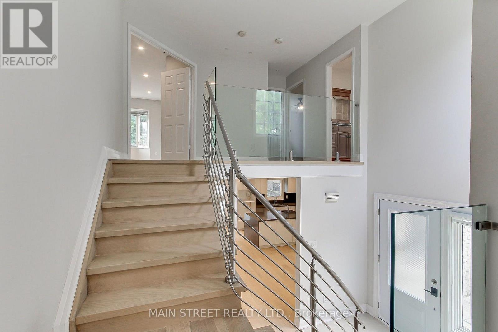 27 Murdock Avenue Property Photo 18