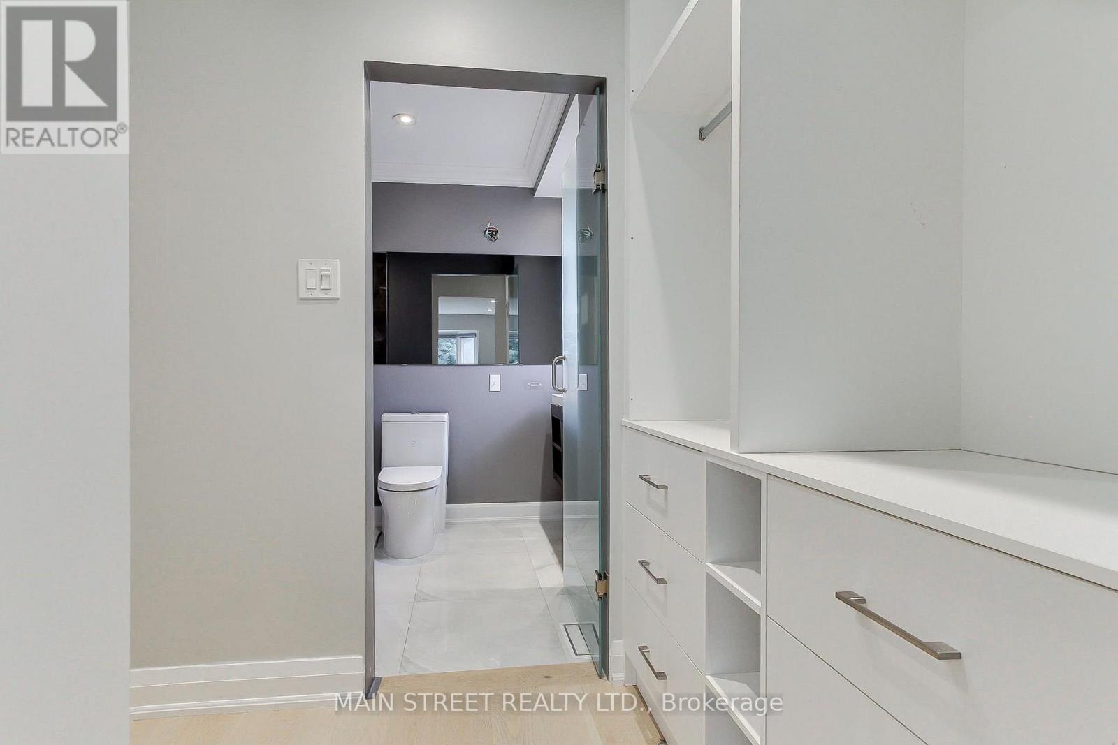 27 Murdock Avenue Property Photo 22