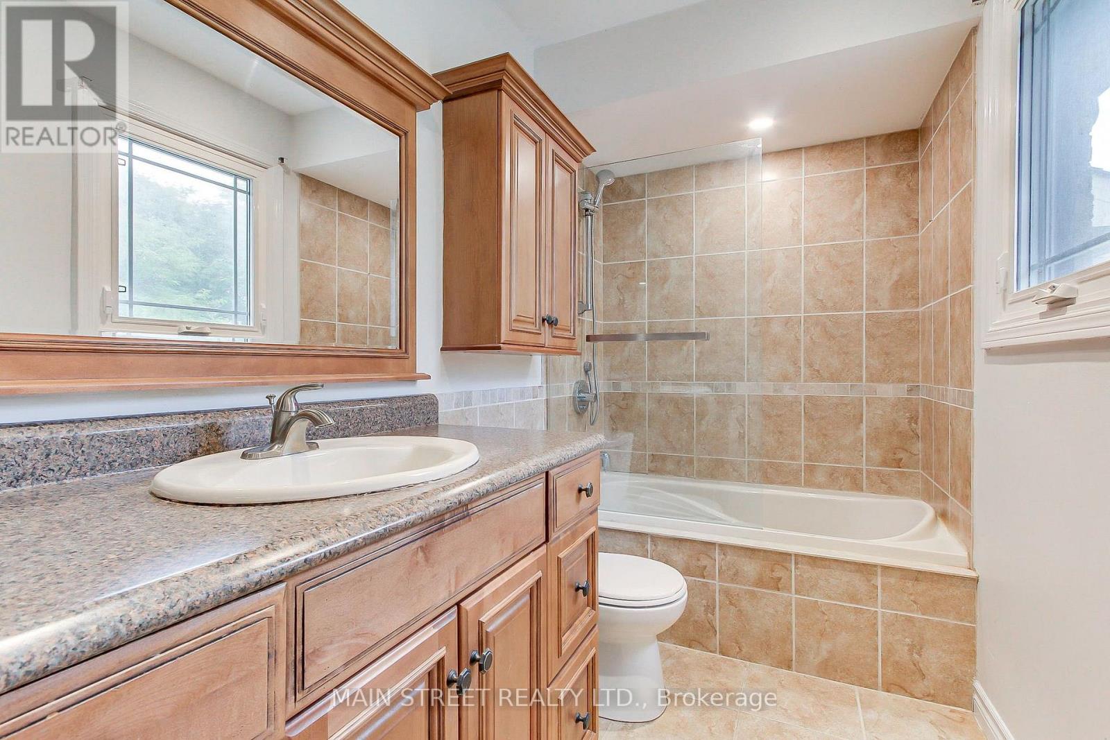 27 Murdock Avenue Property Photo 30