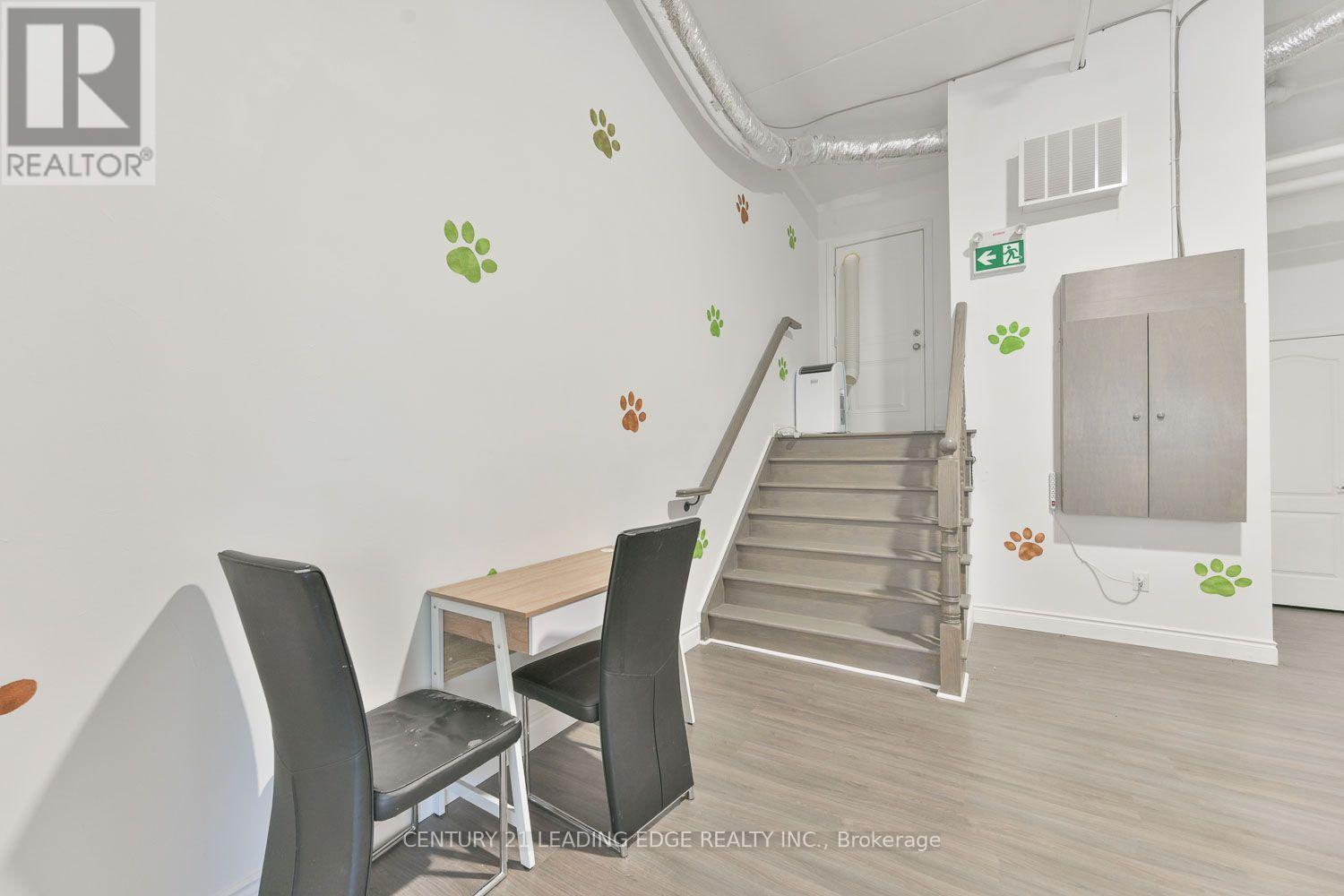 8 Villa Ada Drive Property Photo 27
