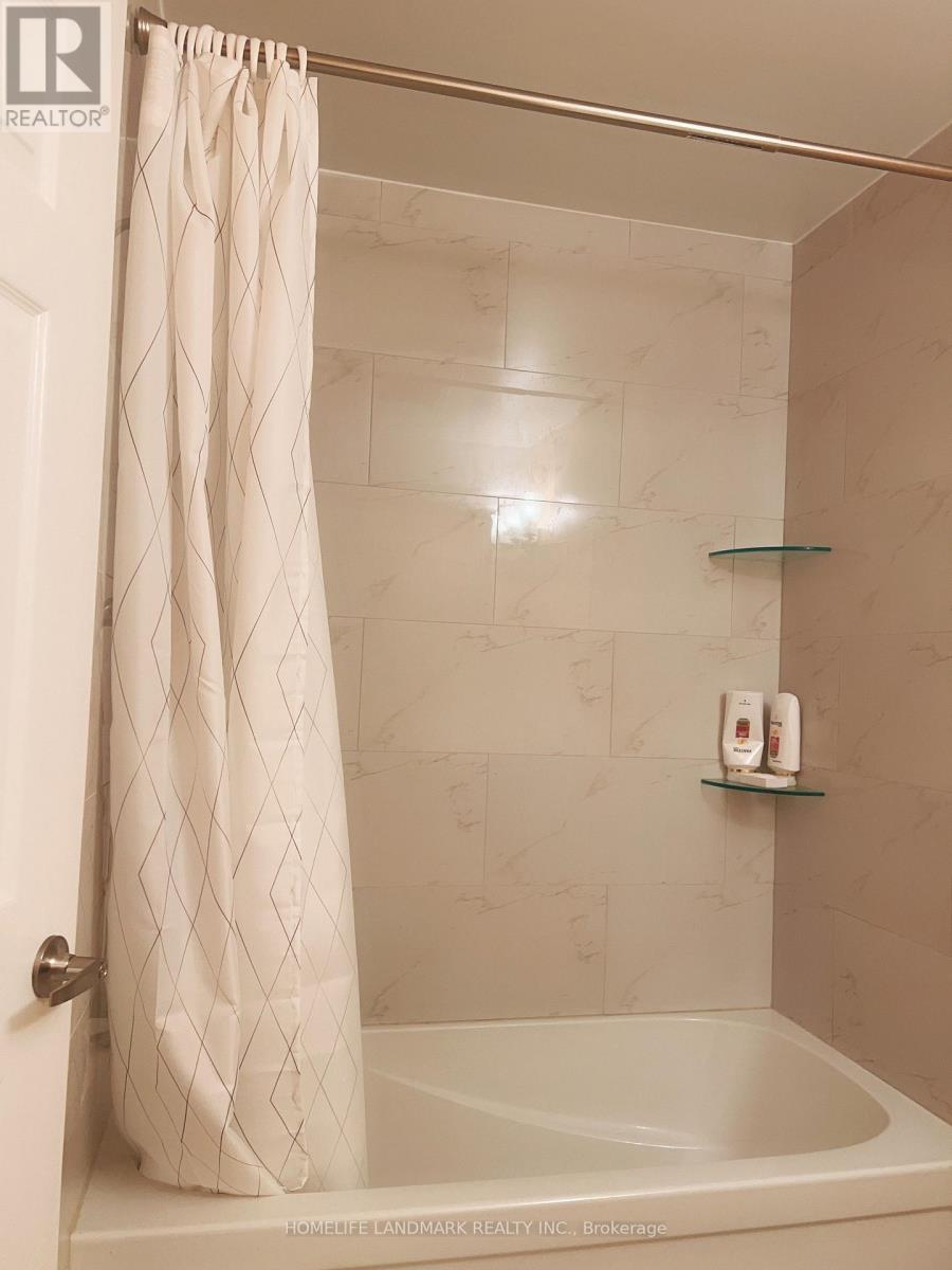 8 Stony Hill Boulevard S Property Photo 4