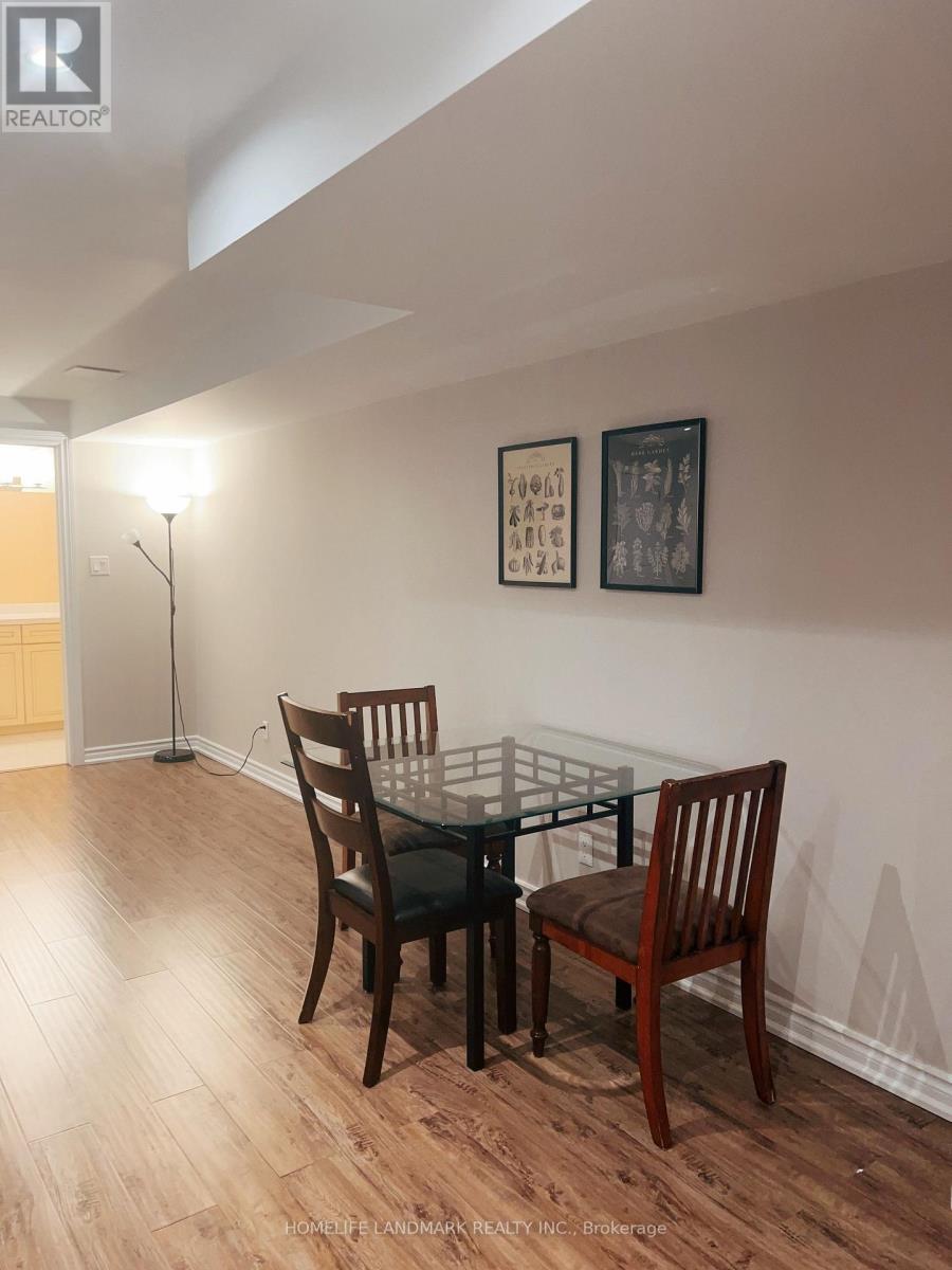 8 Stony Hill Boulevard S Property Photo 6