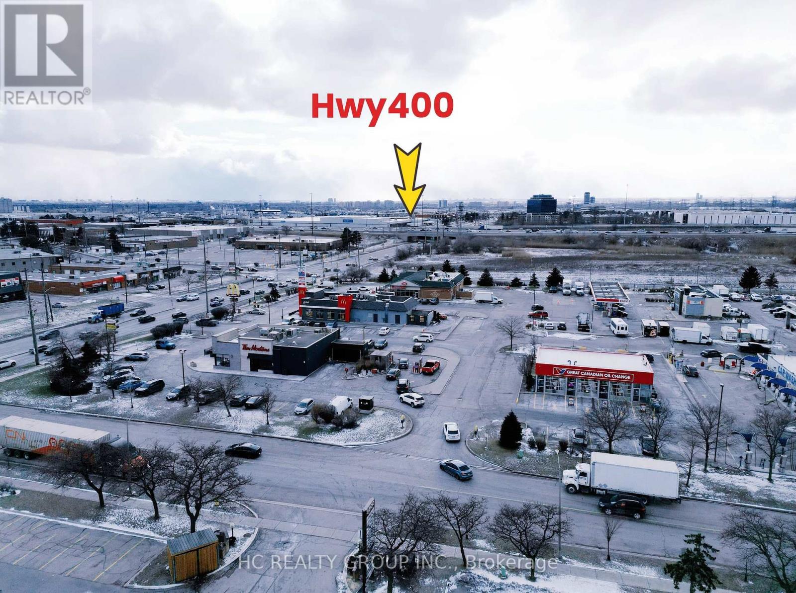 16 - 3300 Steeles Avenue W Property Photo 3