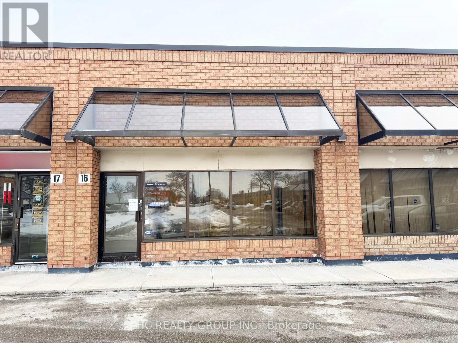 16 - 3300 Steeles Avenue W Property Photo 10