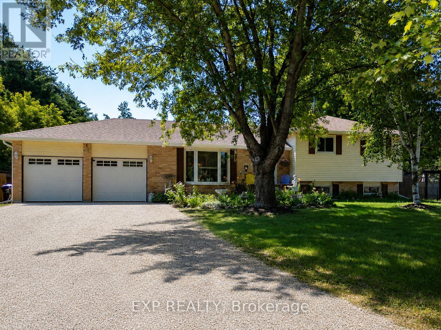 8245 Main Street Property Photo 1