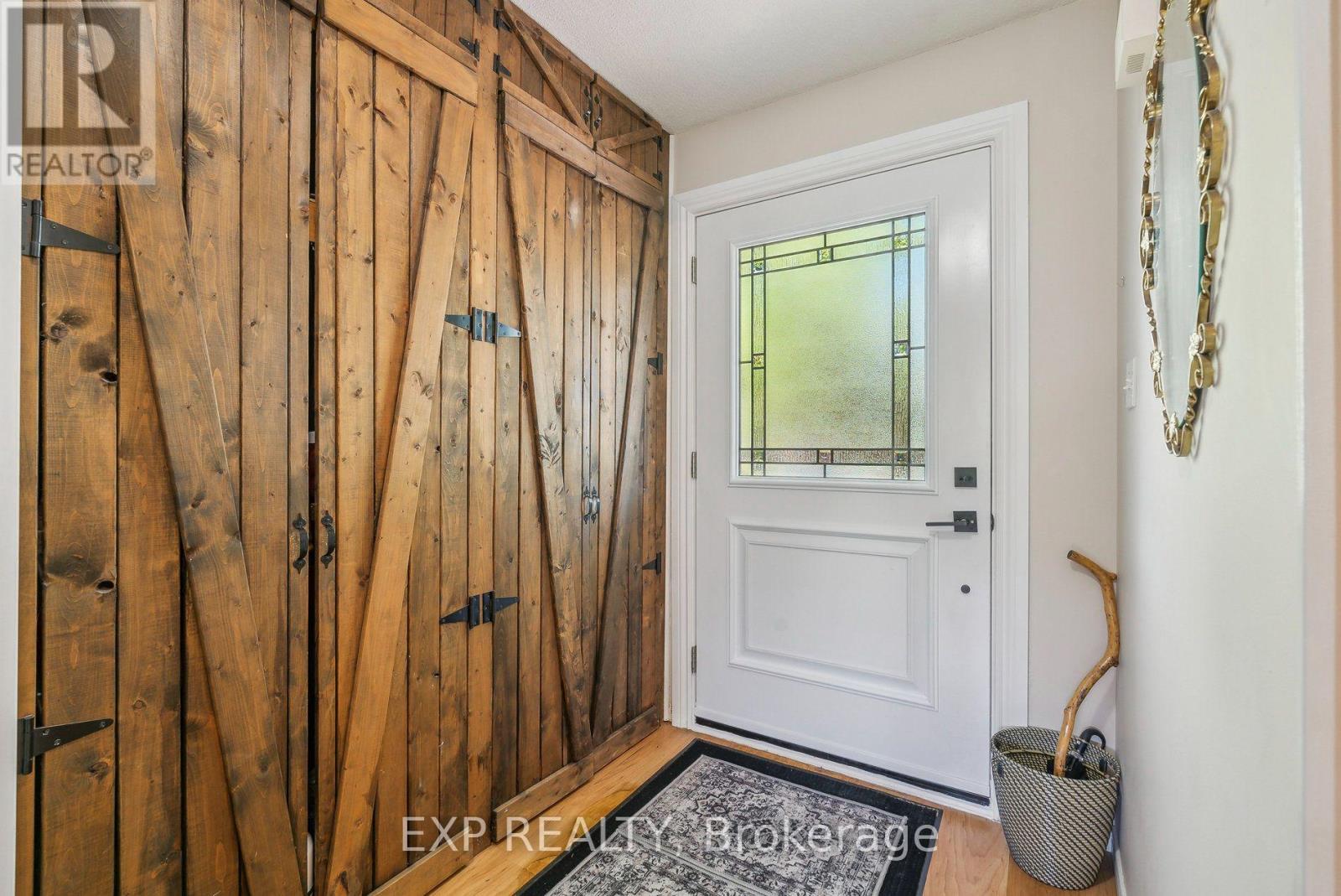 8245 Main Street Property Photo 3