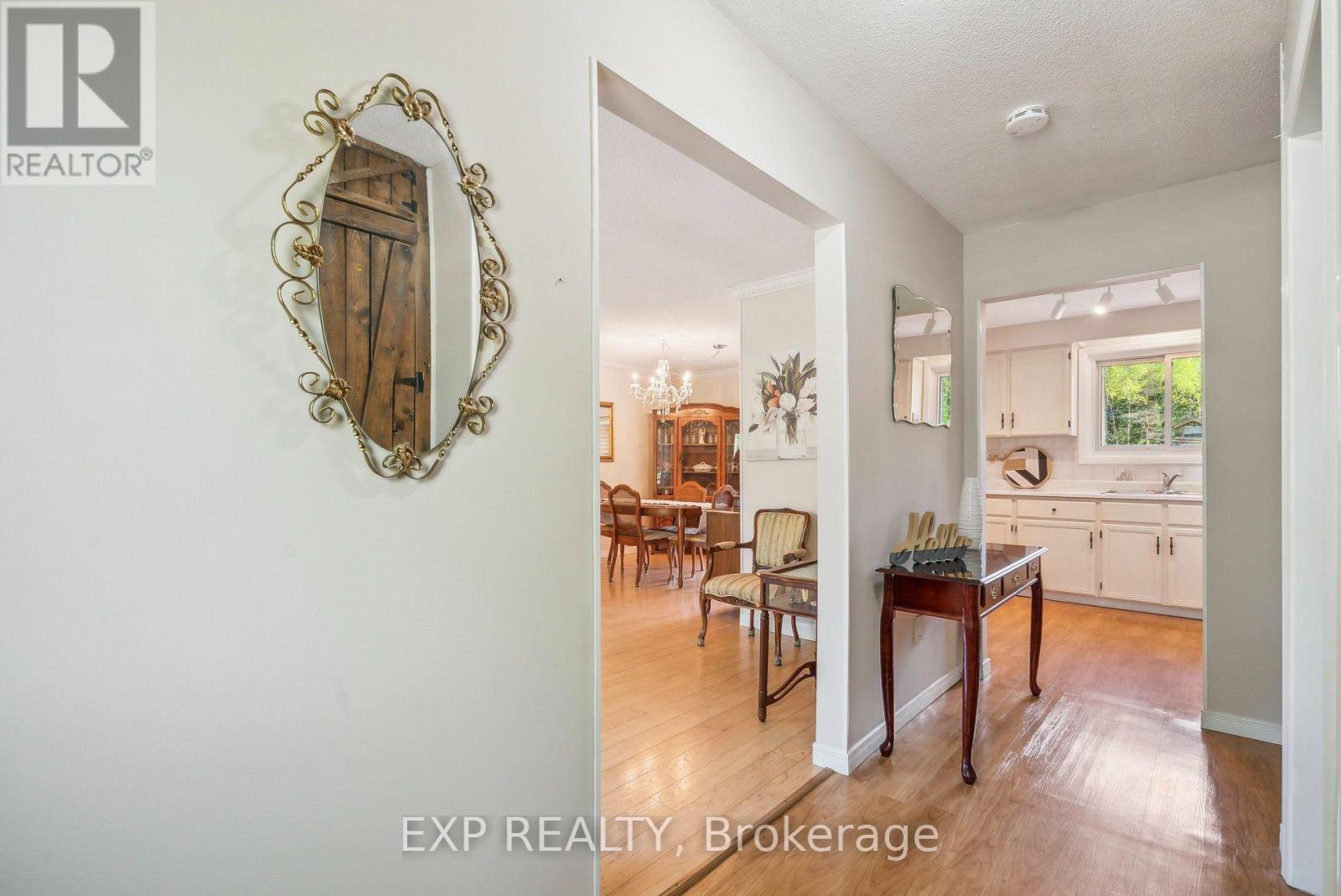 8245 Main Street Property Photo 4