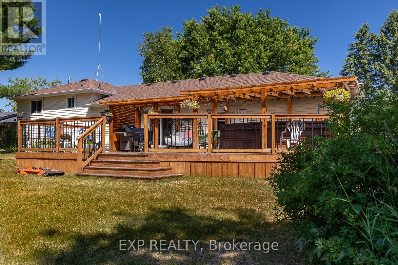 8245 Main Street Property Photo 28