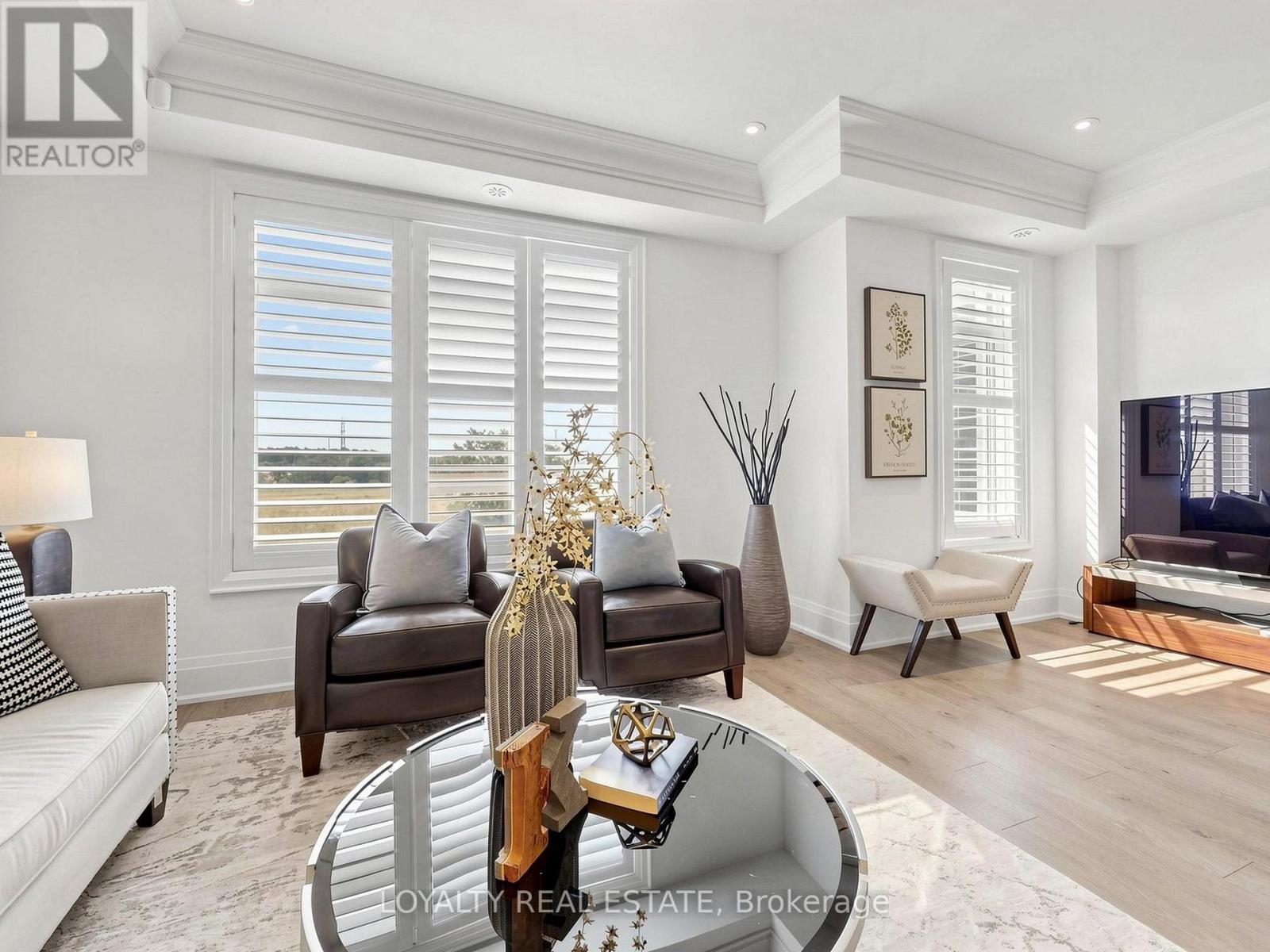 52 South Park Road Property Photo 16