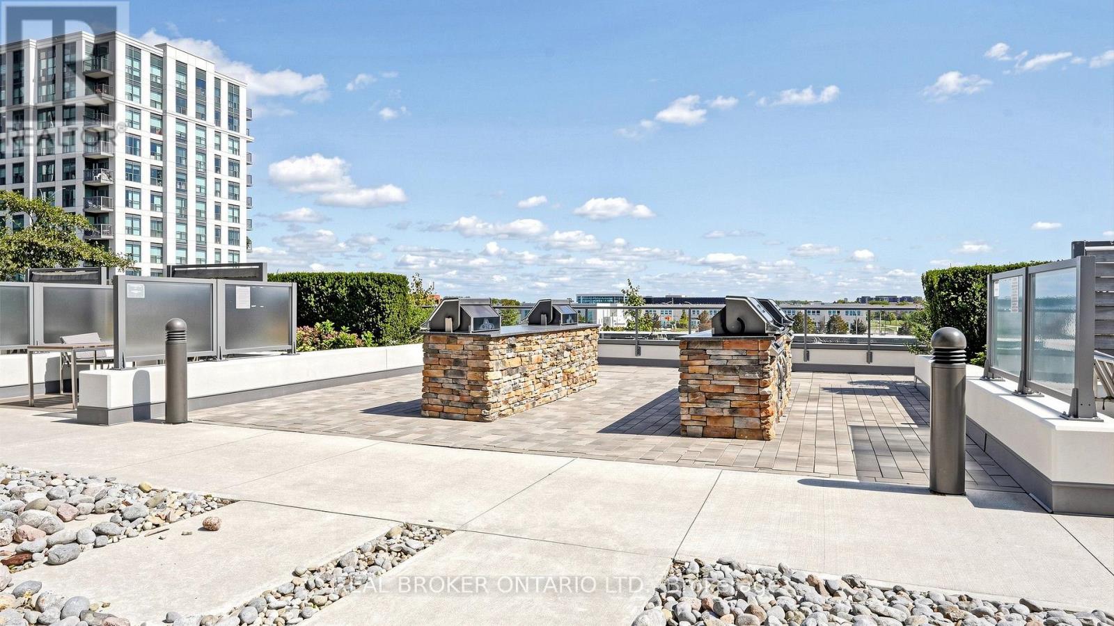 801 - 55 Oneida Crescent Property Photo 45