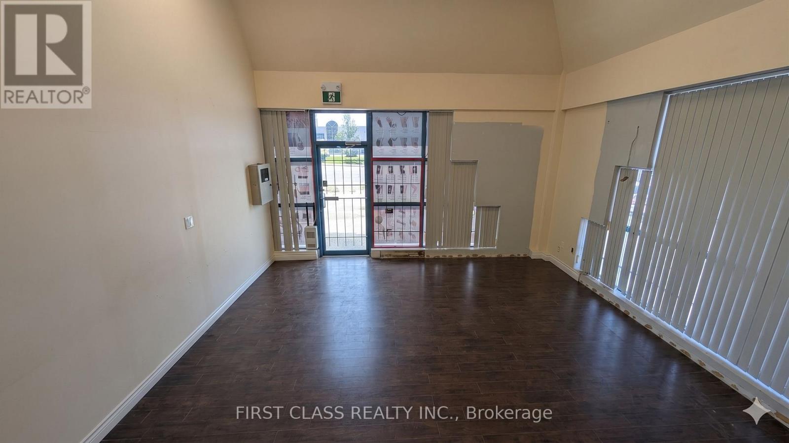 1 - 7725 Birchmount Road Property Photo 3