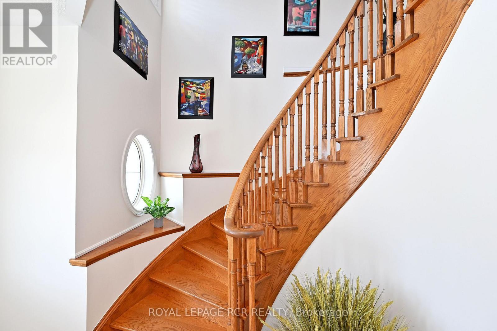43 Ivy Glen Drive Property Photo 3